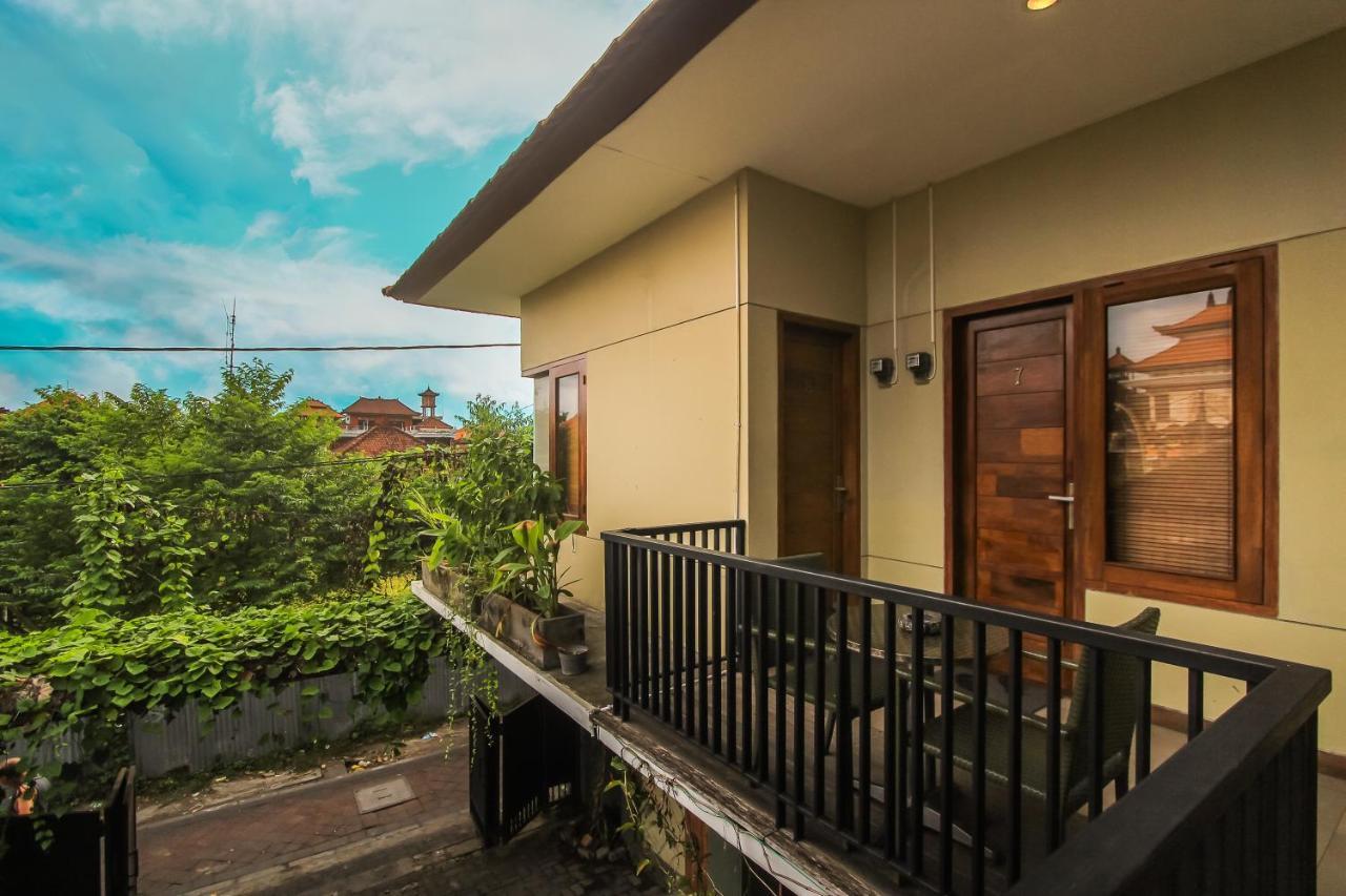 Kuta Legian Inn Exterior foto