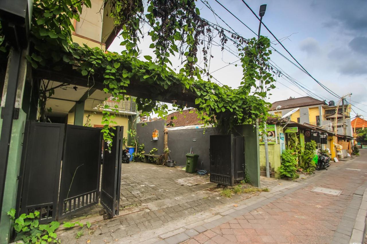 Kuta Legian Inn Exterior foto