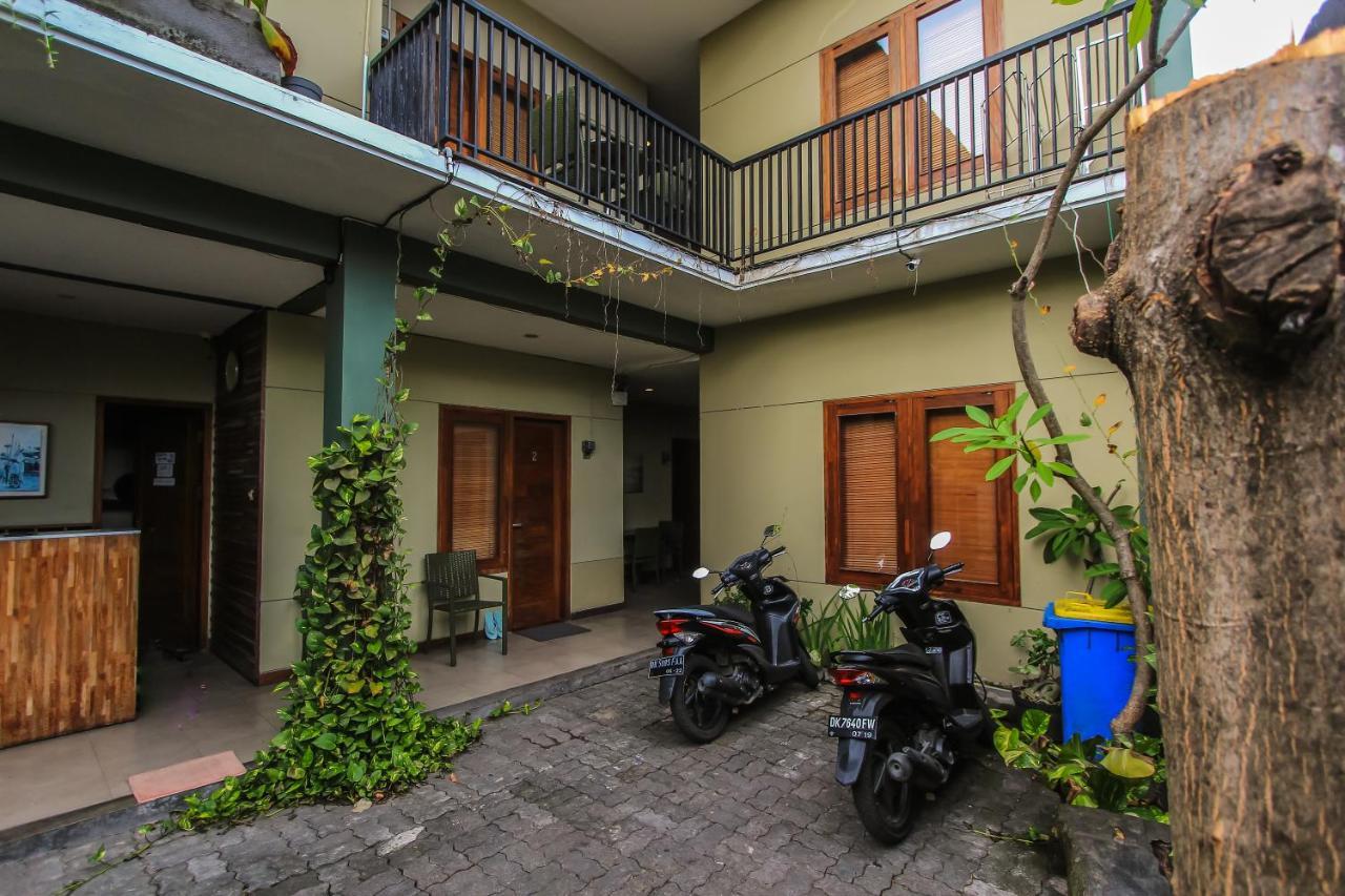 Kuta Legian Inn Exterior foto